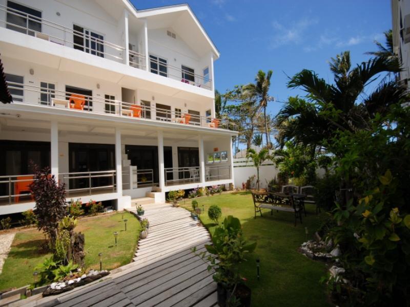 Clubboracay Apartelle Balabag  Eksteriør bilde